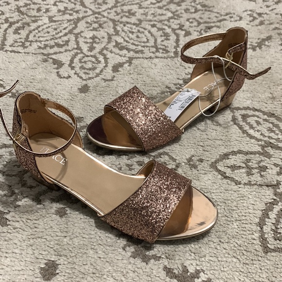 Children’s Place Rose Gold Holiday Dress Shoes youth size 6 - Picture 2 of 8